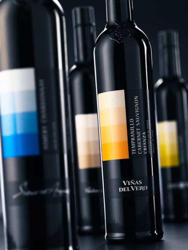 Wein-Etiketten-Serie